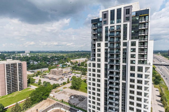 2324 - 2 Eva Road
