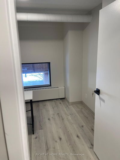 Unit C206 — 36 Via Bagnato, Toronto - Yorkdale-Glen Park image-0-4