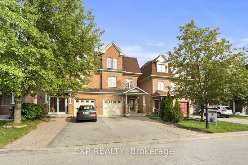 3406 Southwick St, Mississauga, L5M 7L5 | Image 2