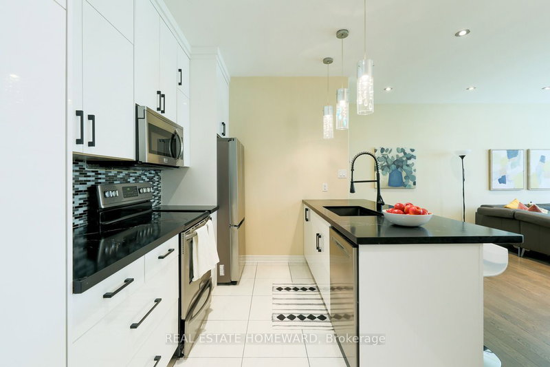 107 - 2556 Argyle Rd, Mississauga, L5B 2H6 | Image 3