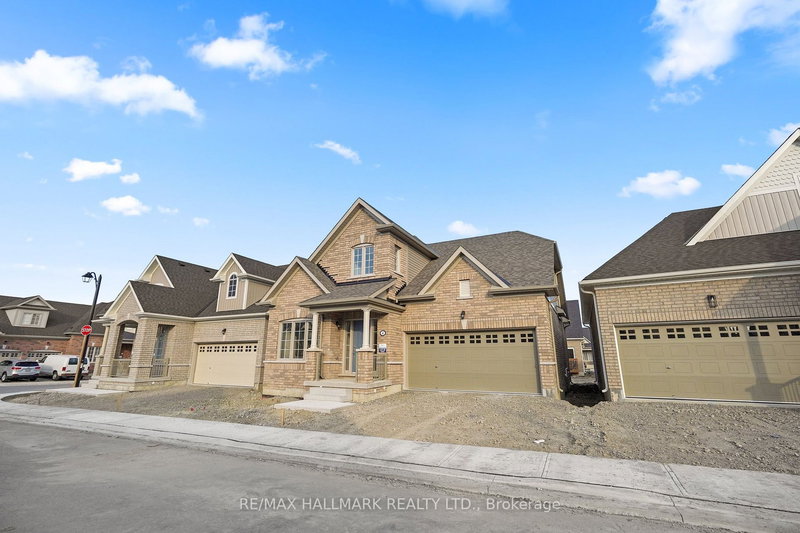 4 Clermiston Cres, Brampton, L6R 3W9 | Image 2