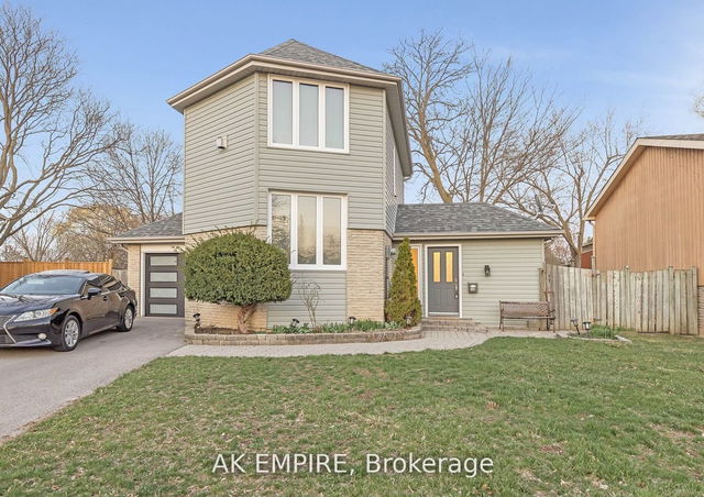 100 Bow River Crescent