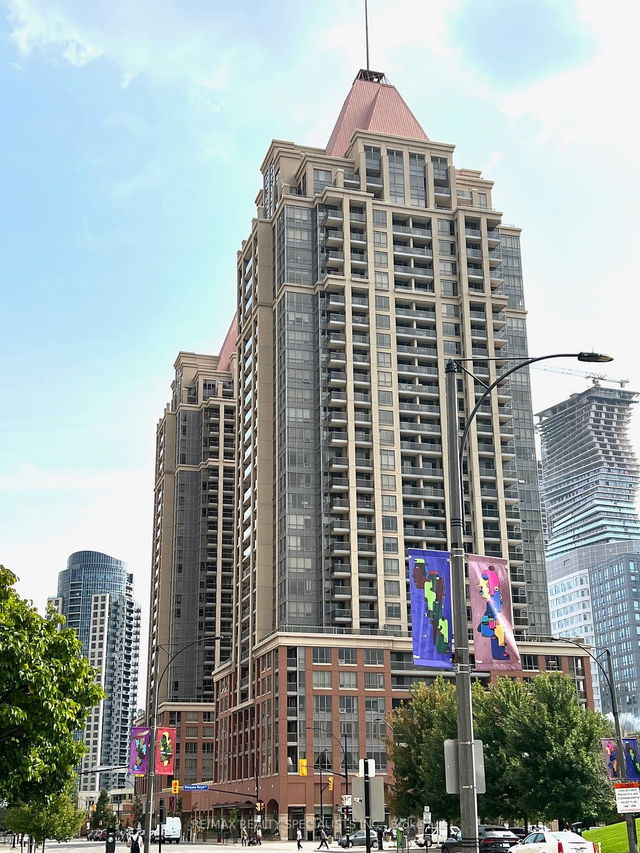 508 - 4090 LIVING ARTS Drive