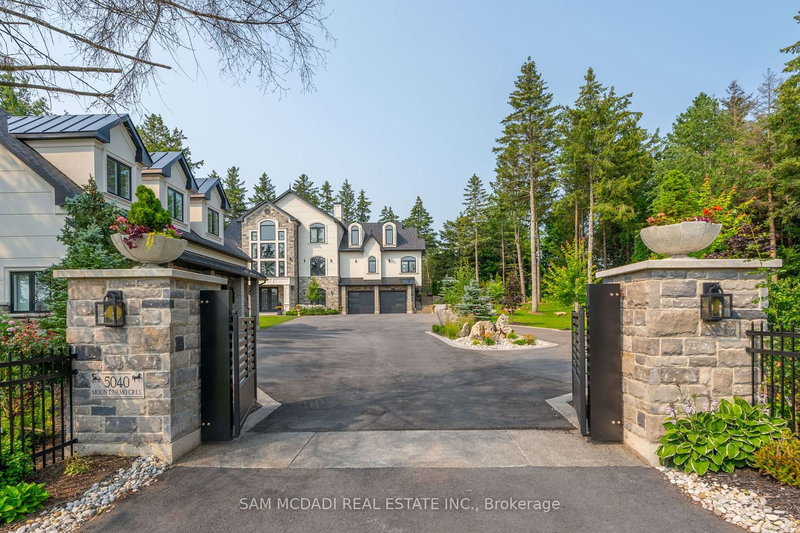 5040 Mount Nemo Cres, Burlington, L7M 0T6 | Image 3
