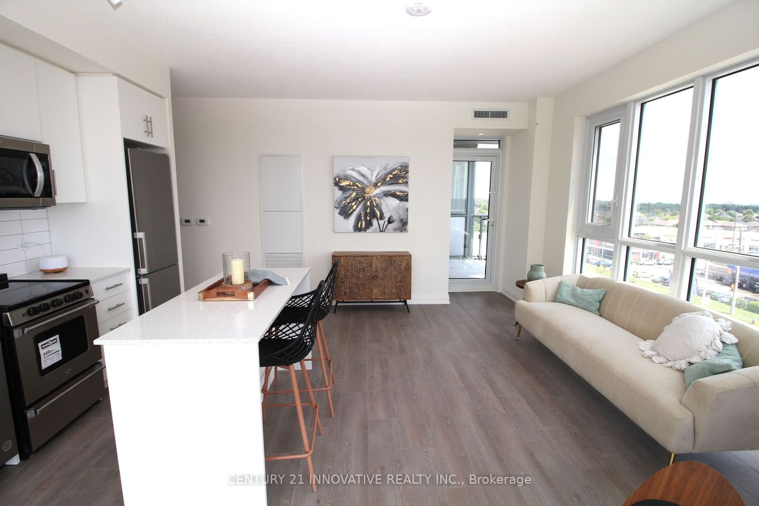 Listing Image 2