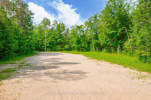 1151 NO 25 Side Road