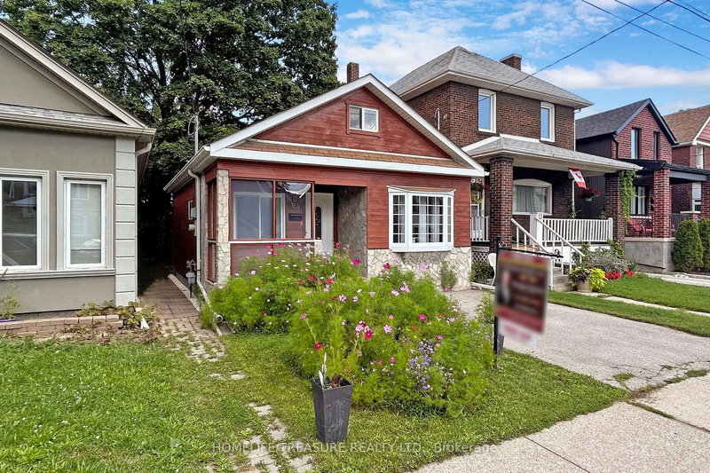 15 Fourteenth St, Toronto, M8V 3H8 | Image 2