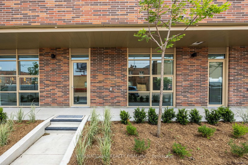 108 - 119 Ford St, Toronto, M6N 3A2 | Image 2