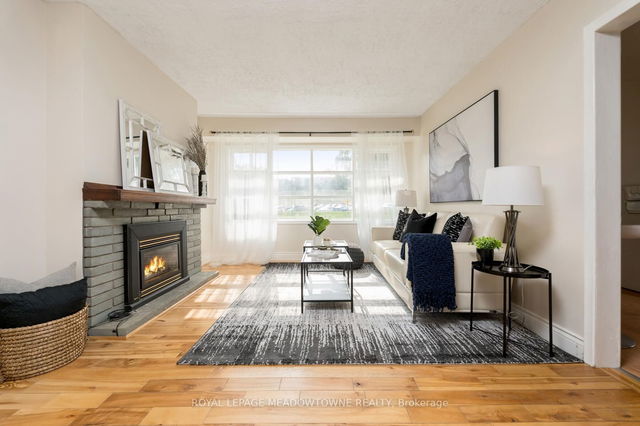 58 River Drive