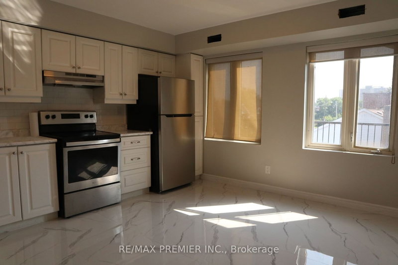 1657 Weston Rd, Toronto, M9N 1V2 | Image 2