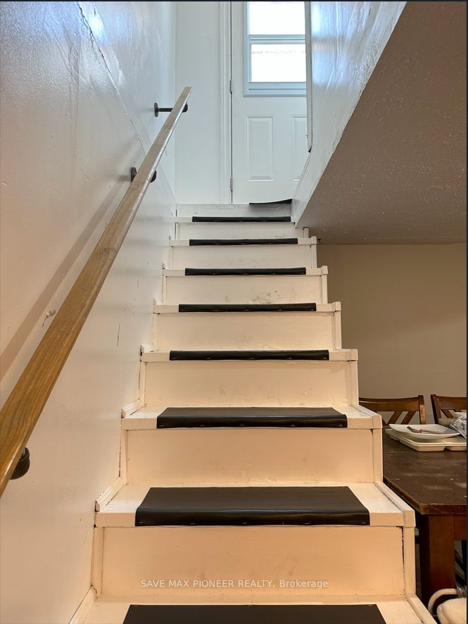 Bsmt - 28 Gailwood Crt, Brampton, L6S 2E2 | Image 3