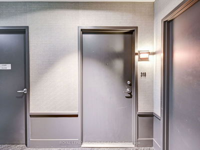Unit 318 — 297 Oak Walk Dr, Oakville - Uptown Core image-0-4