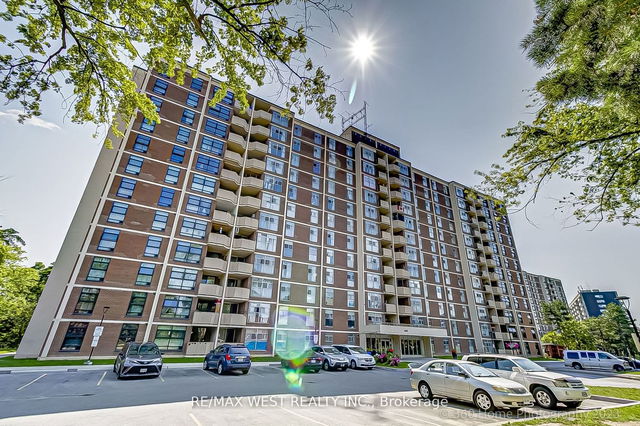 405 - 345 Driftwood Avenue