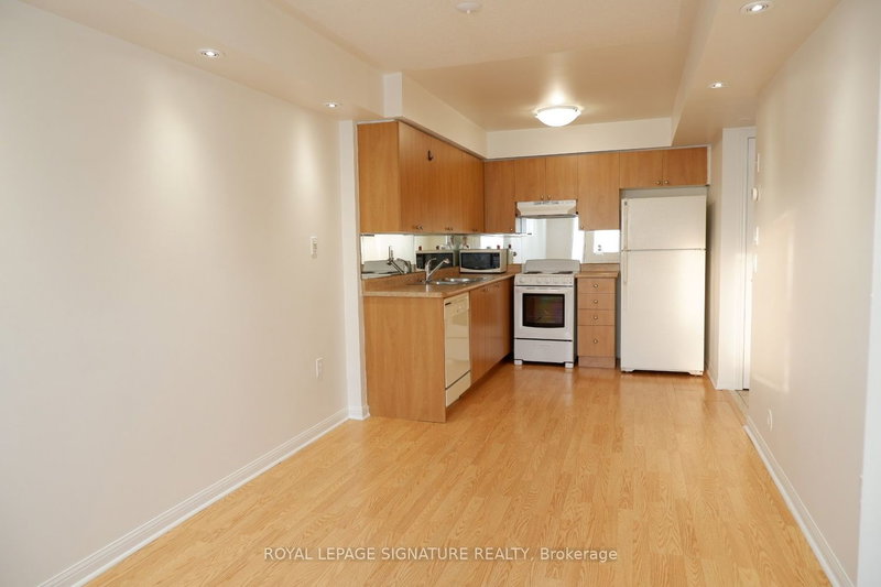 12 - 4620 Guildwood Way, Mississauga, L5R 4H5 | Image 3