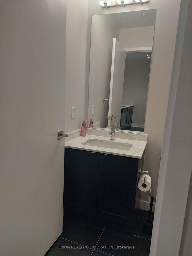 TH16 - 4055 Parkside Village Drive