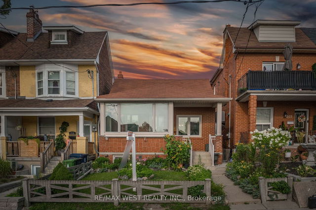 213 Mcroberts Avenue
