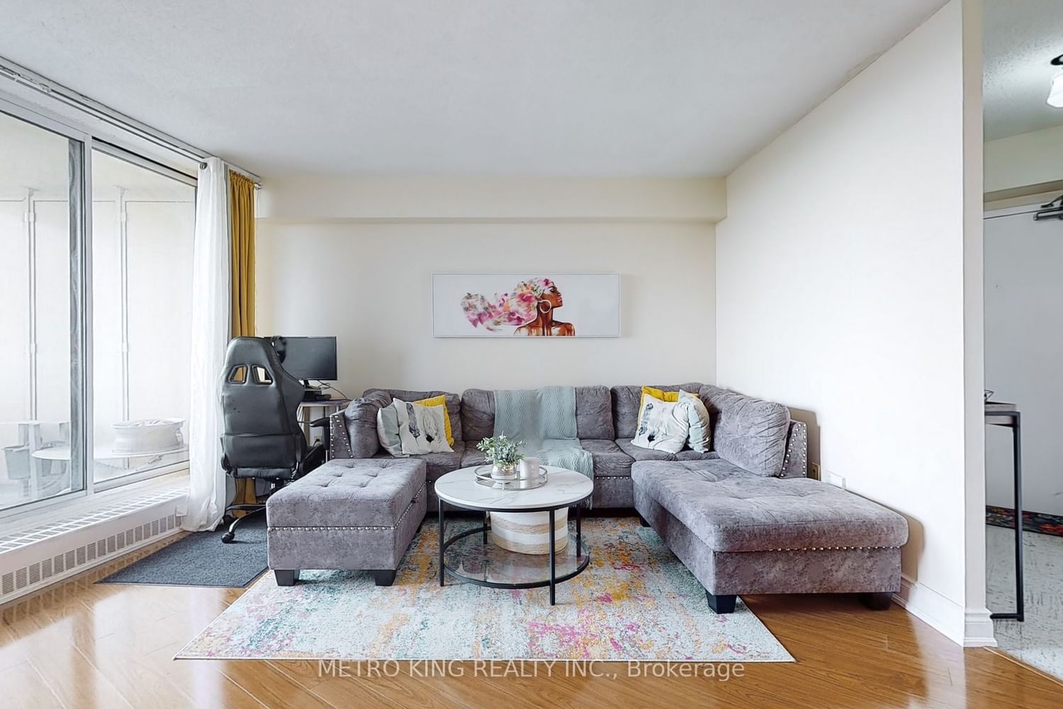 Listing Image 7