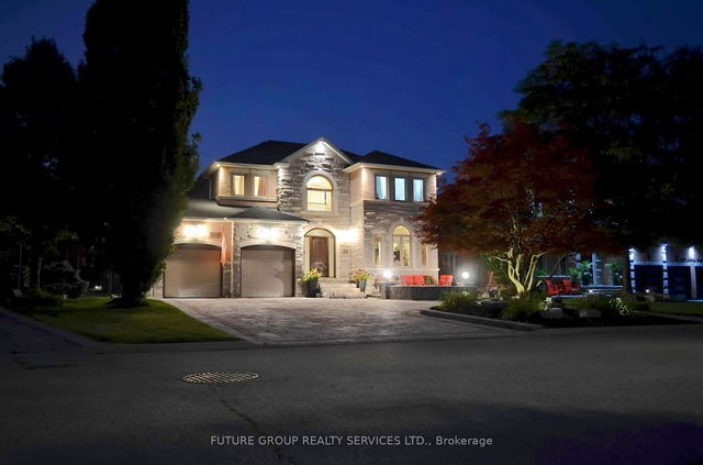 6243 Mulberry Crescent