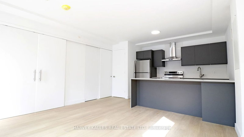 7 - 23 Cannon Rd, Toronto, M8Y 1R8 | Image 3