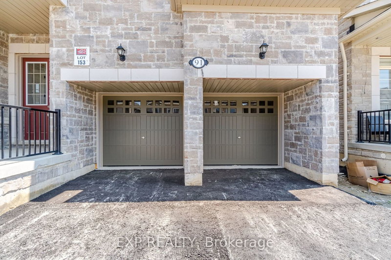 91 Clockwork Dr, Brampton, L7A 0C3 | Image 2