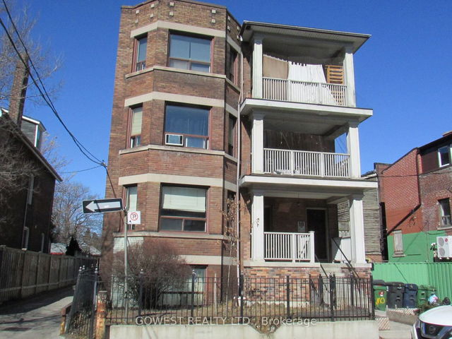 10 Boustead Avenue