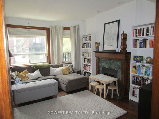 10 Boustead Avenue