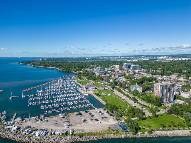 306 - 2185 Marine Drive