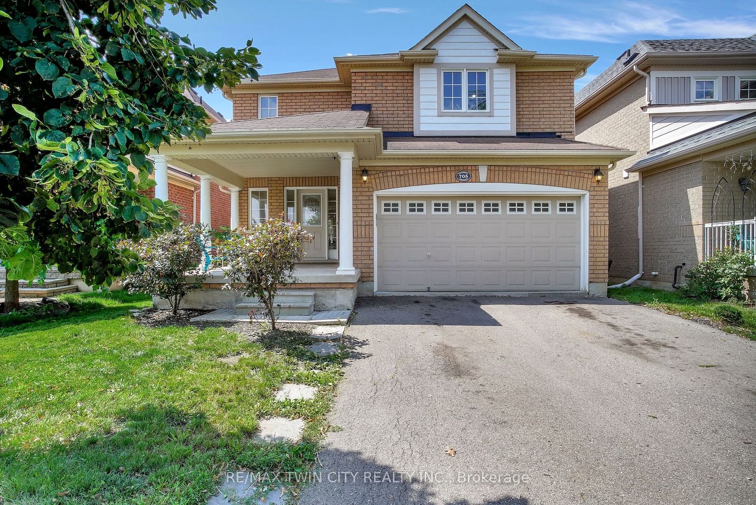 Listing Image 0