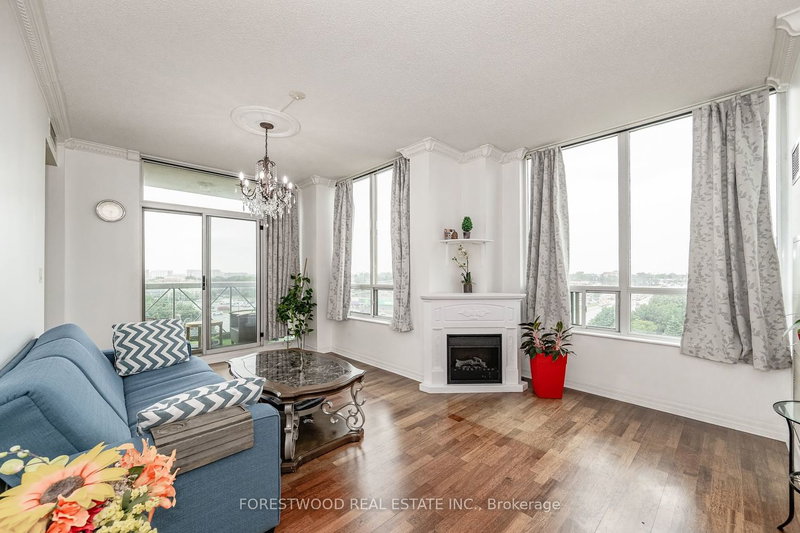 705 - 1359 Rathburn Rd E, Mississauga, L4W 5P7 | Image 2