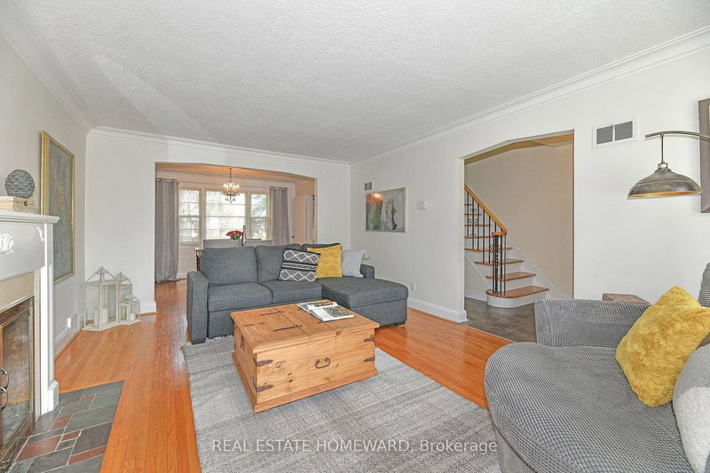 83 Eagle Rd, Toronto, M8Z 4J3 | Image 3