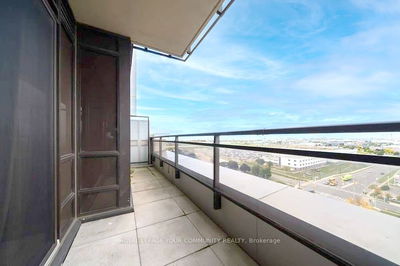 Unit Lph 7 — 55 De Boers Dr, Toronto - York University Heights image-0-2