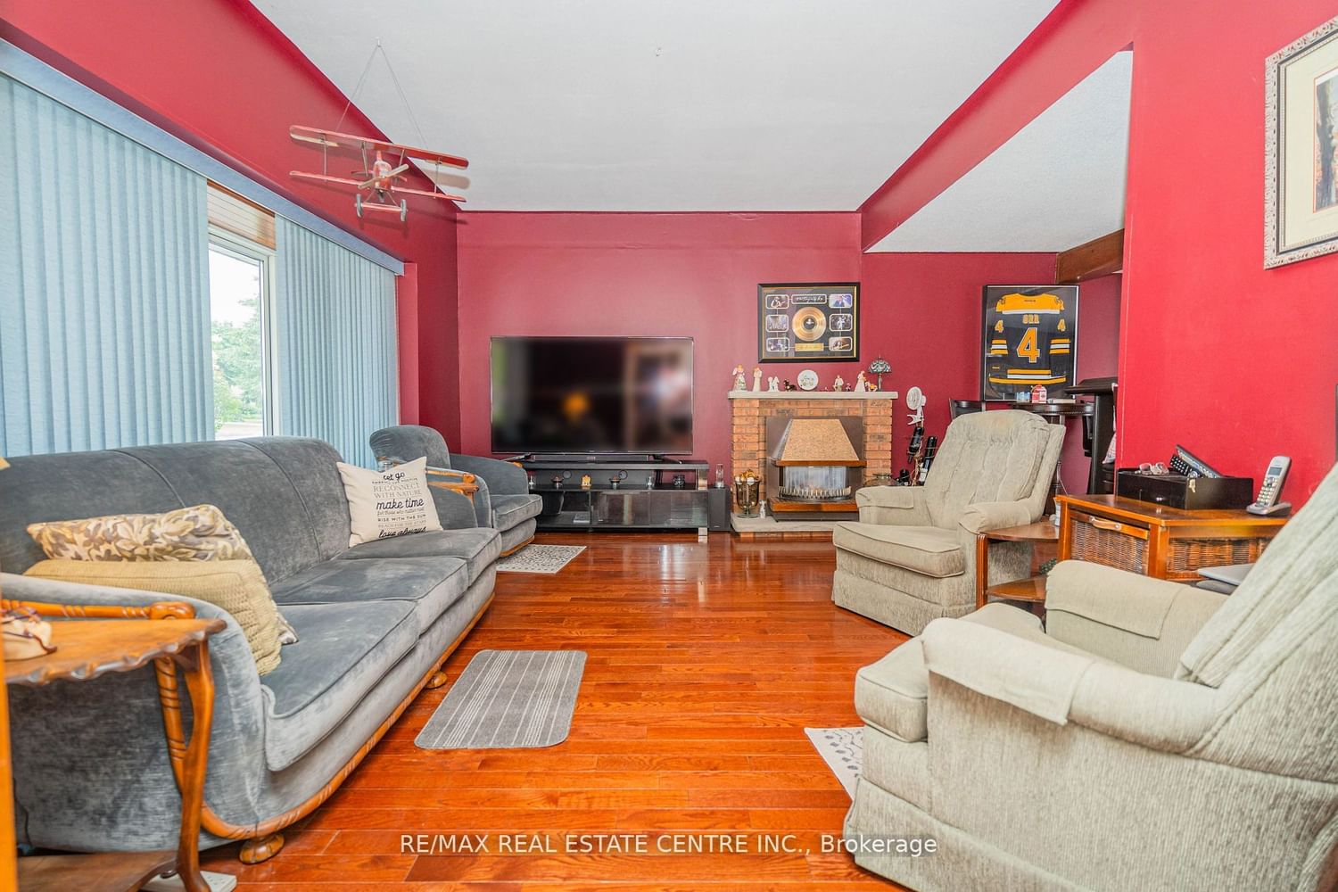 Listing Image 7