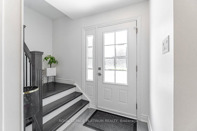 63 Faludon Dr, Halton Hills, L7G 1H9 | Image 3