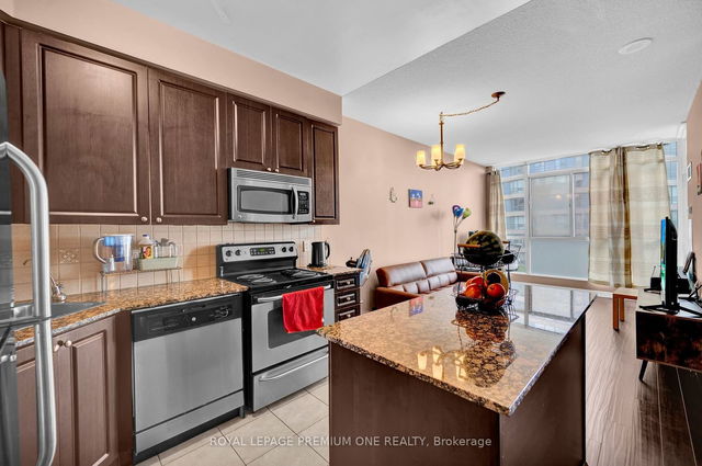 407 - 225 Webb Drive