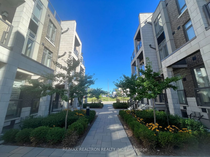 10 - 713 Lawrence Ave W, Toronto, M6A 0C6 | Image 2