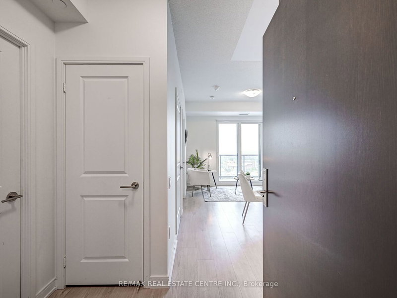 1722 - 8 Nahani Way, Mississauga, L4Z 0C6 | Image 3