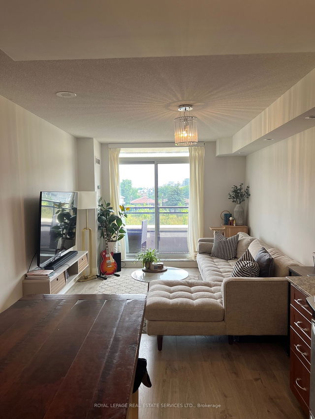 306 - 1 De Boers Drive