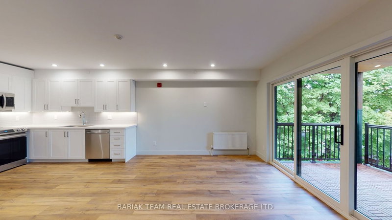 302 - 238 Jane St, Toronto, M6S 3Z1 | Image 2