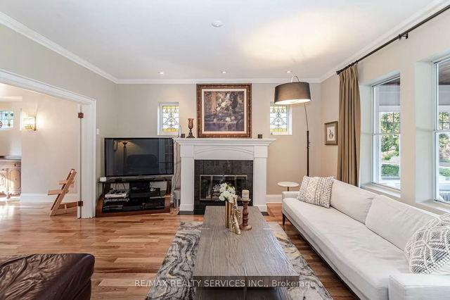 38 Rosedale Avenue