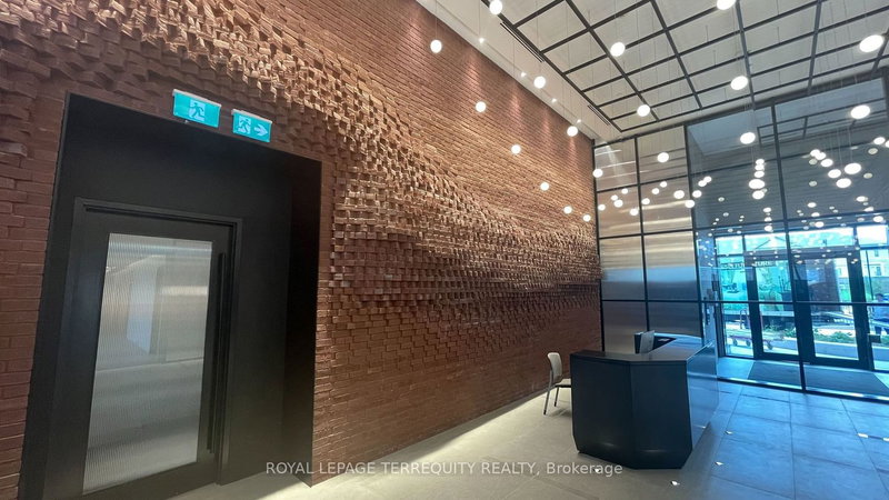 1202 - 3200 William Coltson Ave, Oakville, L6H 7W6 | Image 2