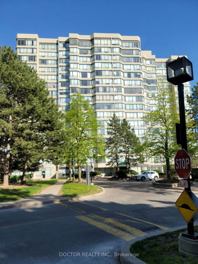 1605 - 26 HANOVER Road