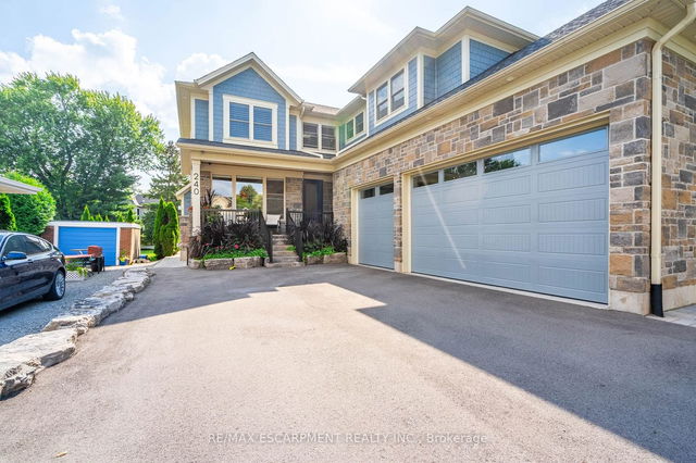 240 Pine Cove Road