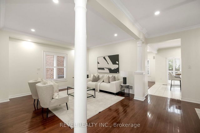 18 Iverson Drive