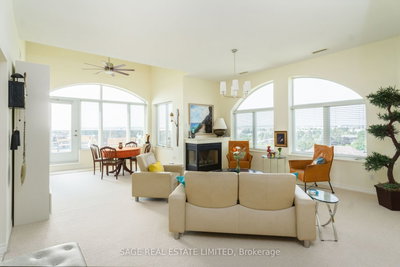 Condo sold at 505-3 Dayspring Circle, Brampton, Ontario, L6P 1B7 - Goreway Drive Corridor - MLS: W6766112