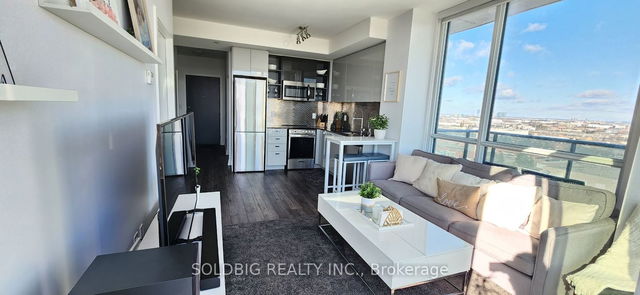 1305 - 10 De Boers Drive