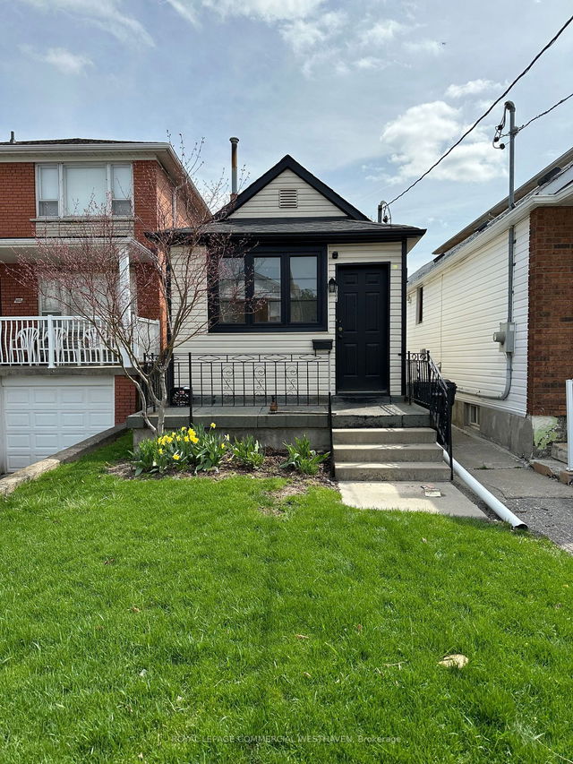 109A Trowell Avenue