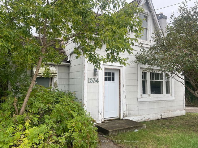 1534 Dundas Street
