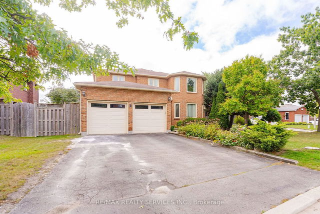 4 Burwash Court