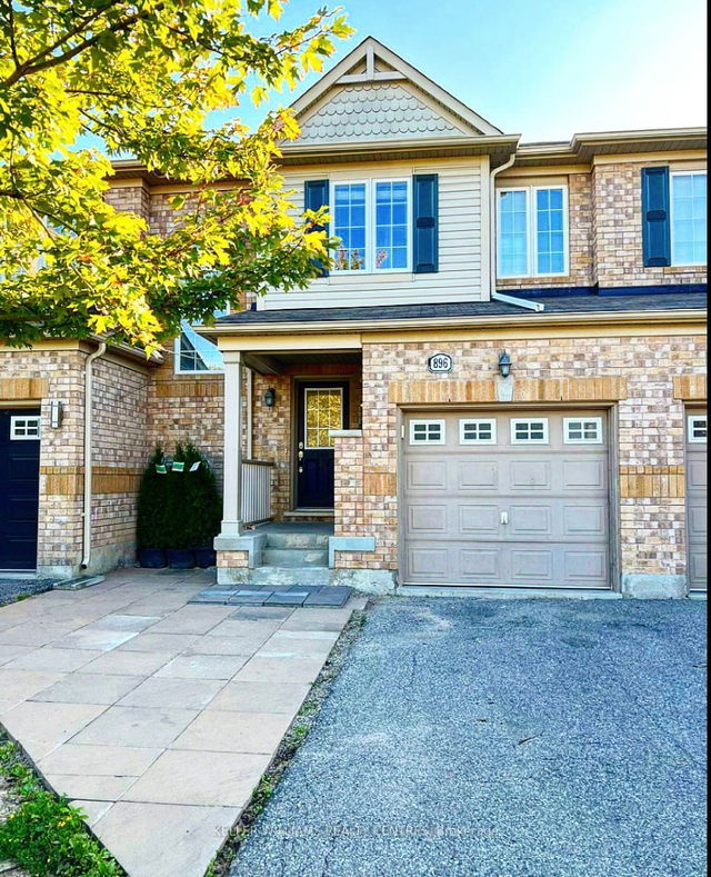 896 Thompson Road