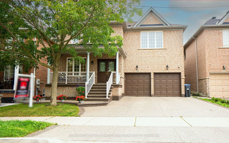 12 Humbolt Cres, Brampton, L7A 3G7 | Image 2